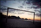 黎明，在无人的巴西海滩 