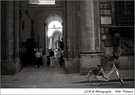 佛罗伦萨－博物馆外的自行车 