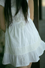 白裙子 